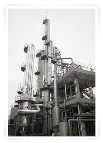 Ultra-low-temperature triple-effect distillation